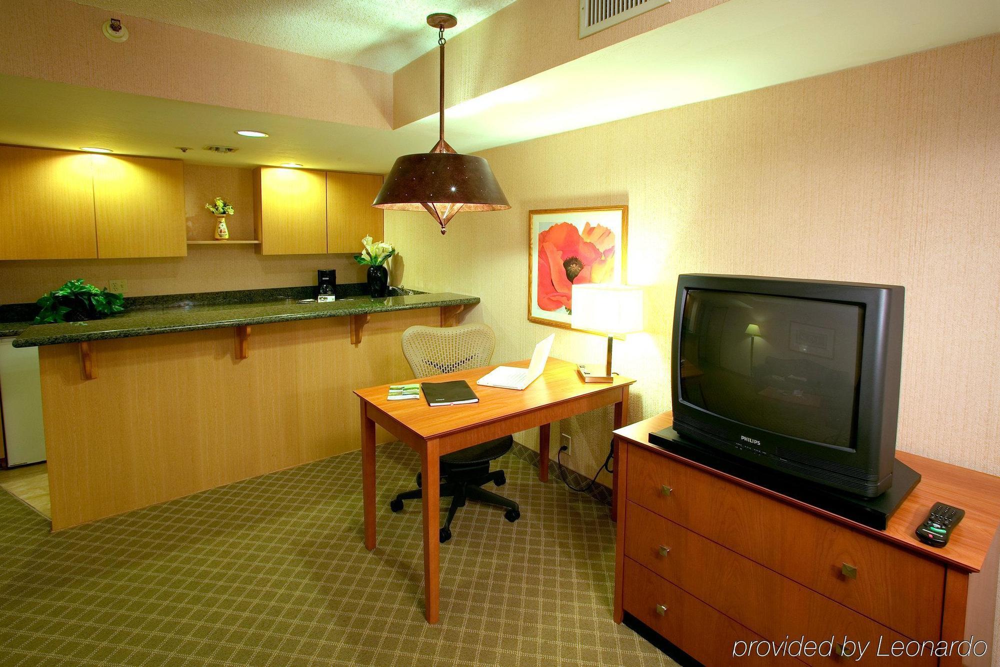 Best Western Plus Scottsdale Thunderbird Suites Pokój zdjęcie